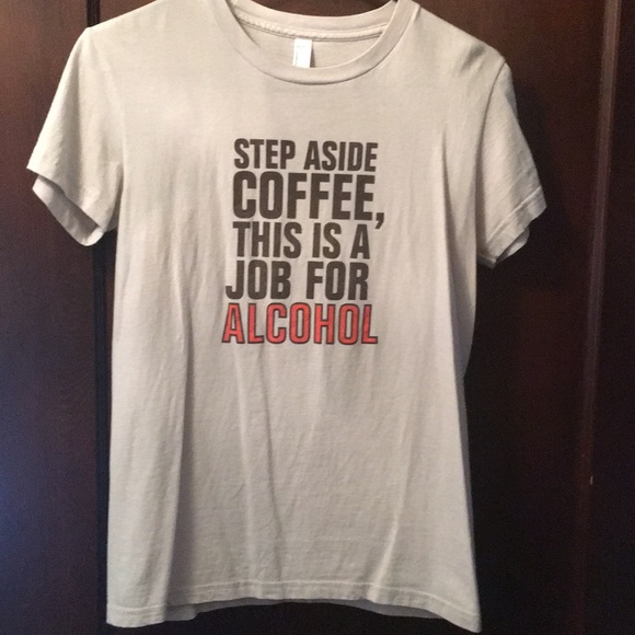 ✅Vacation tshirt - Picture 2 of 3